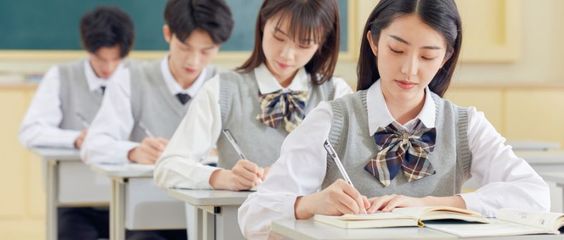 成都匠巢電工培訓(xùn)班及計(jì)算機(jī)與辦公設(shè)備維修課程學(xué)費(fèi)詳解