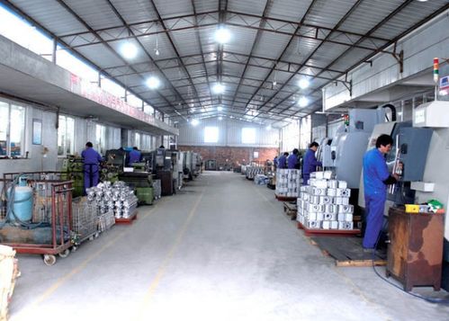 生產(chǎn)車間原材料領(lǐng)用及設(shè)備維修費(fèi)用計(jì)入科目解析